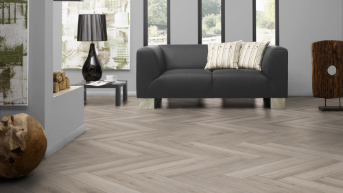 Ламинат KRONOTEX HERRINGBONE Серебряный дуб D3773