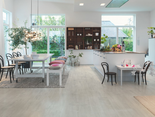 PERGO Classic plank Premium Click Дуб нежный серый